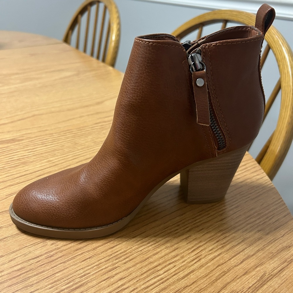 Universal Thread Boots - Picture 4 of 6